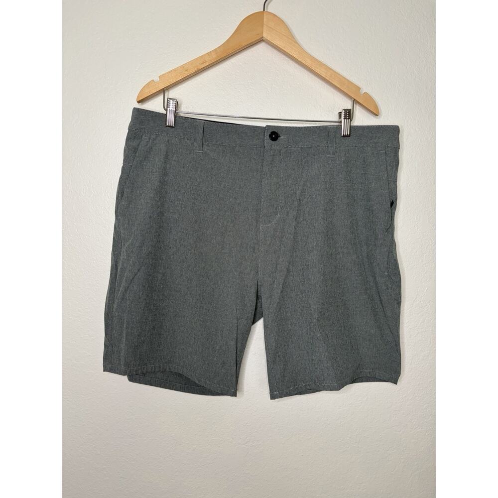Vuori Aim Performance Short in Gray Men's Size 38